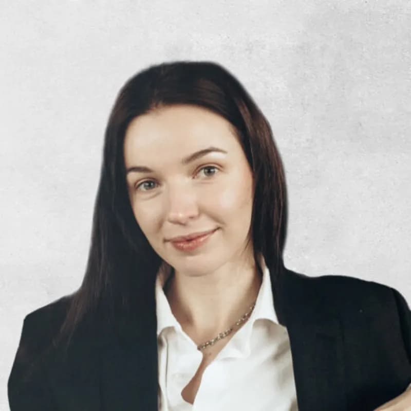 Илона Пукач